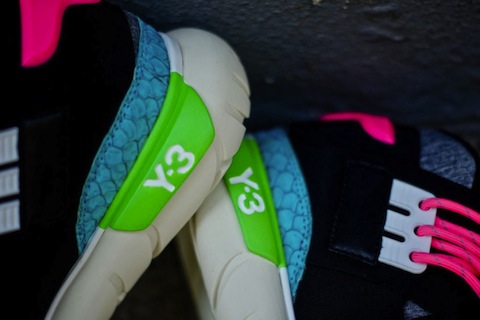 adidas-y3-qasa-black-neon-4-900x600