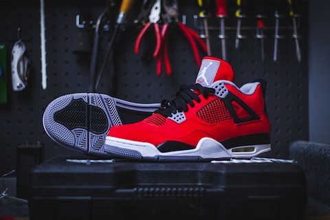 air-jordan-4-retro-fire-red-cement-grey-toro-bravo-1