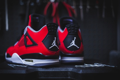 air-jordan-4-retro-fire-red-cement-grey-toro-bravo-3