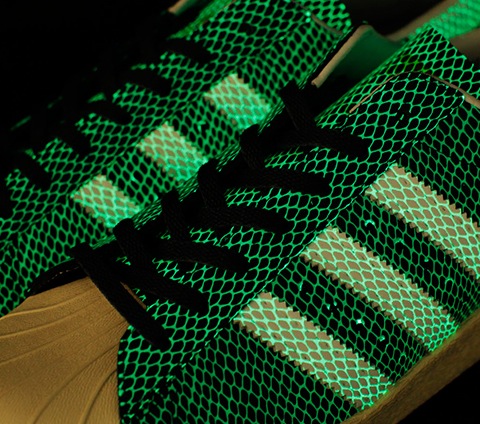 atmos-adidas-originals-superstar-80s-glow-in-the-dark-snake