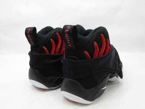 nike glove black white 4