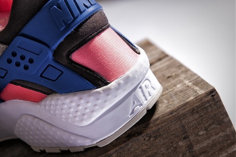 Nike-Air-Huarache-LE-size-exclusives-2013-3