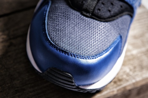 Nike-Air-Huarache-LE-size-exclusives-2013-6