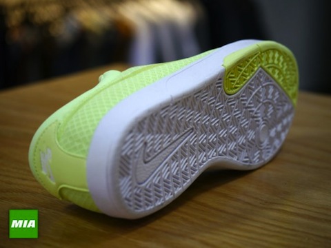 nike-sb-eric-koston-fr-liquid-lime-2-570x427