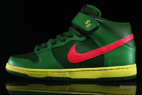 xl_8-14-13NikeSBDunkMidGrn1-580x388