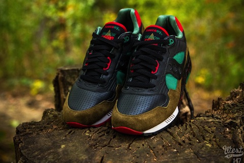 West-NYC-Cabin-Fever-Saucony-Shadow-5000-4