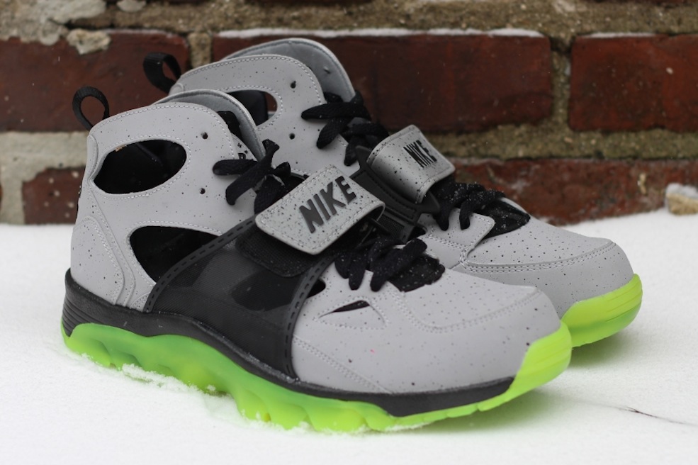 nike-air-trainer-huarache-nyc-01