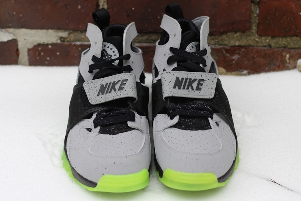 nike-air-trainer-huarache-nyc-02