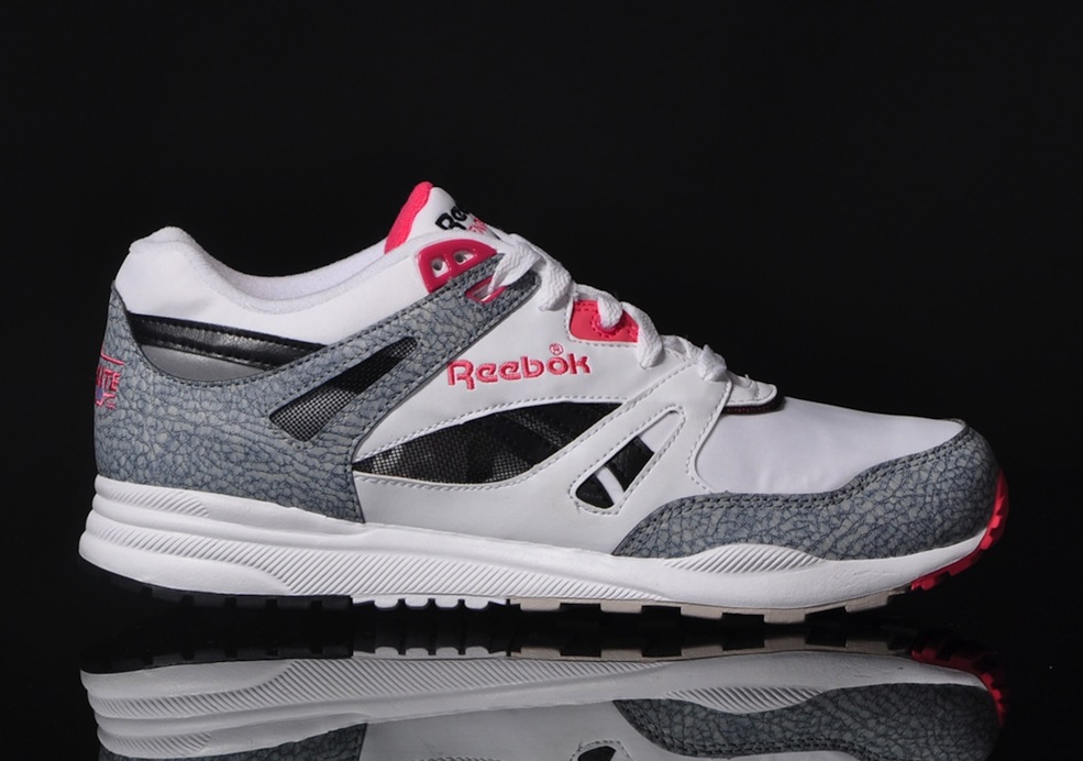 Reebok-Ventilator-Weiss-Schwarz-Pink