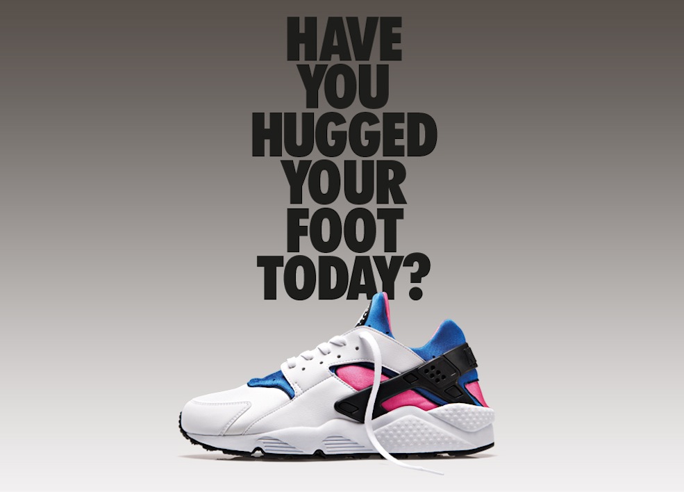 nike-air-huarache-og-white-game-royal-dynamic-pink-2
