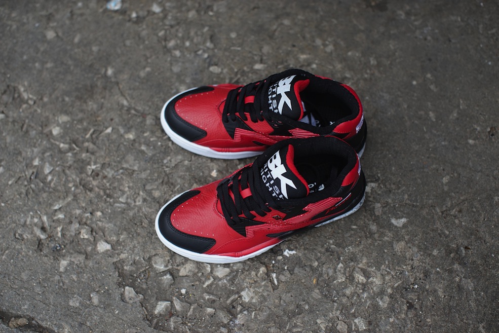 NC-british-knights-control-mid-1