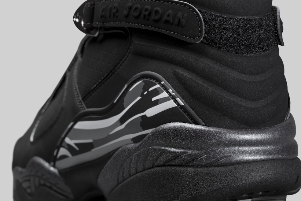 305381-003_D1_Back3q_38408