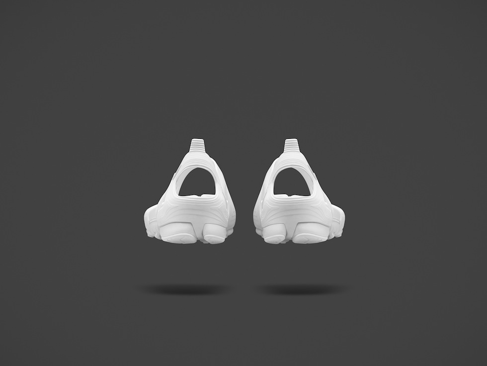 749778_110_F_PREM_Float_41240