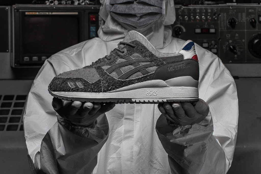 invincible-x-asics-tiger-gel-lyte-iii-formosa-7