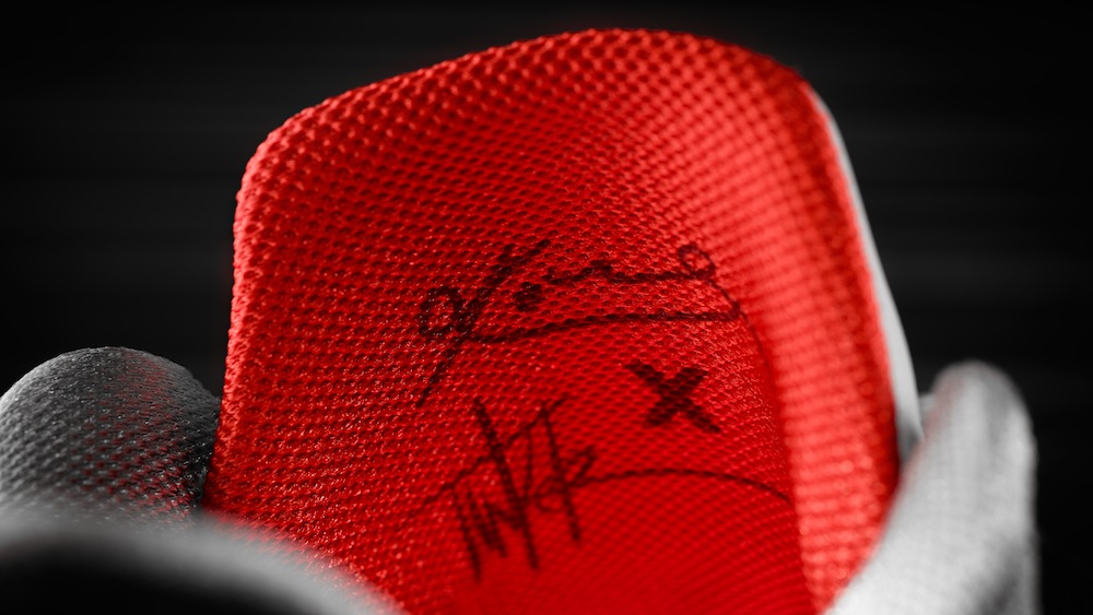 16-130_Nike_Kobe_822675-060_Detail_C-01_55776