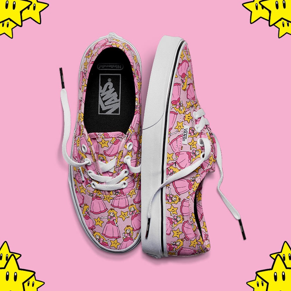 FA16-FA16_W_Classics_Authentic_Nintendo_PrincessPeach_Pair-ELEVATED