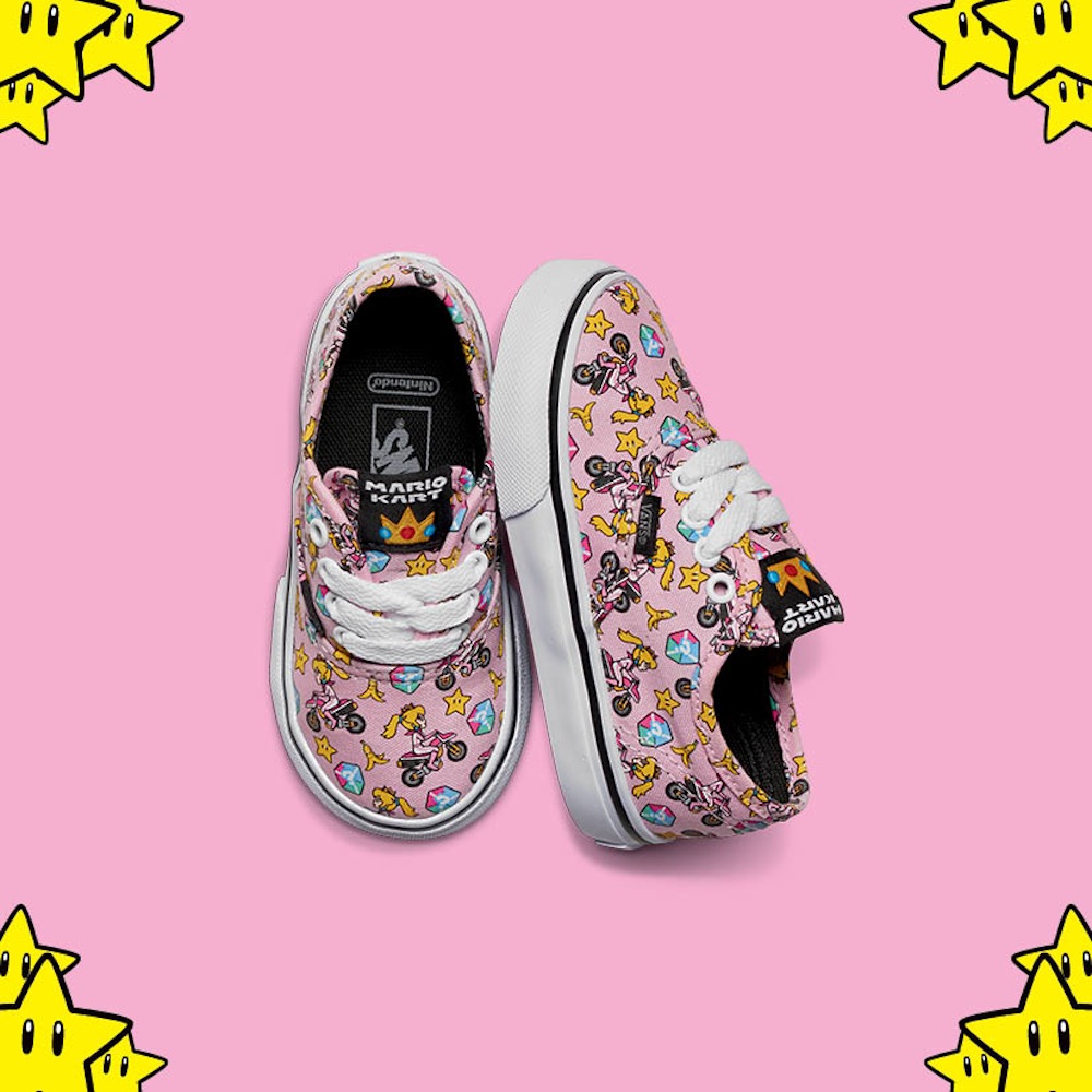 FA16_T_Classics_Authentic_Nintendo_PrincessPeachMotorcycle_Pair-ELEVATED