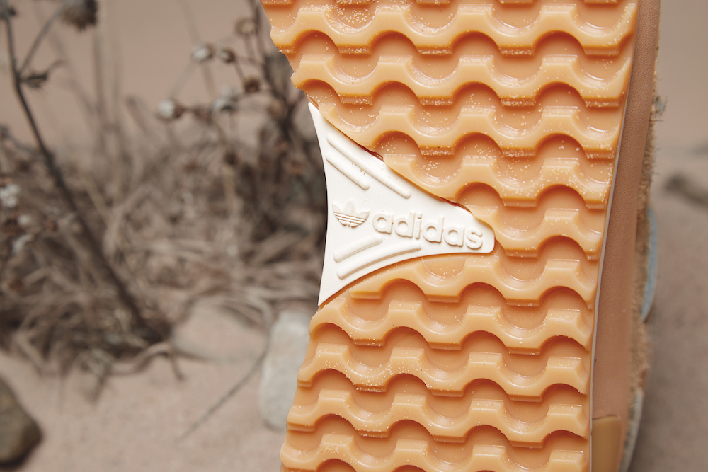 adidas-end-zx-700-boat-03
