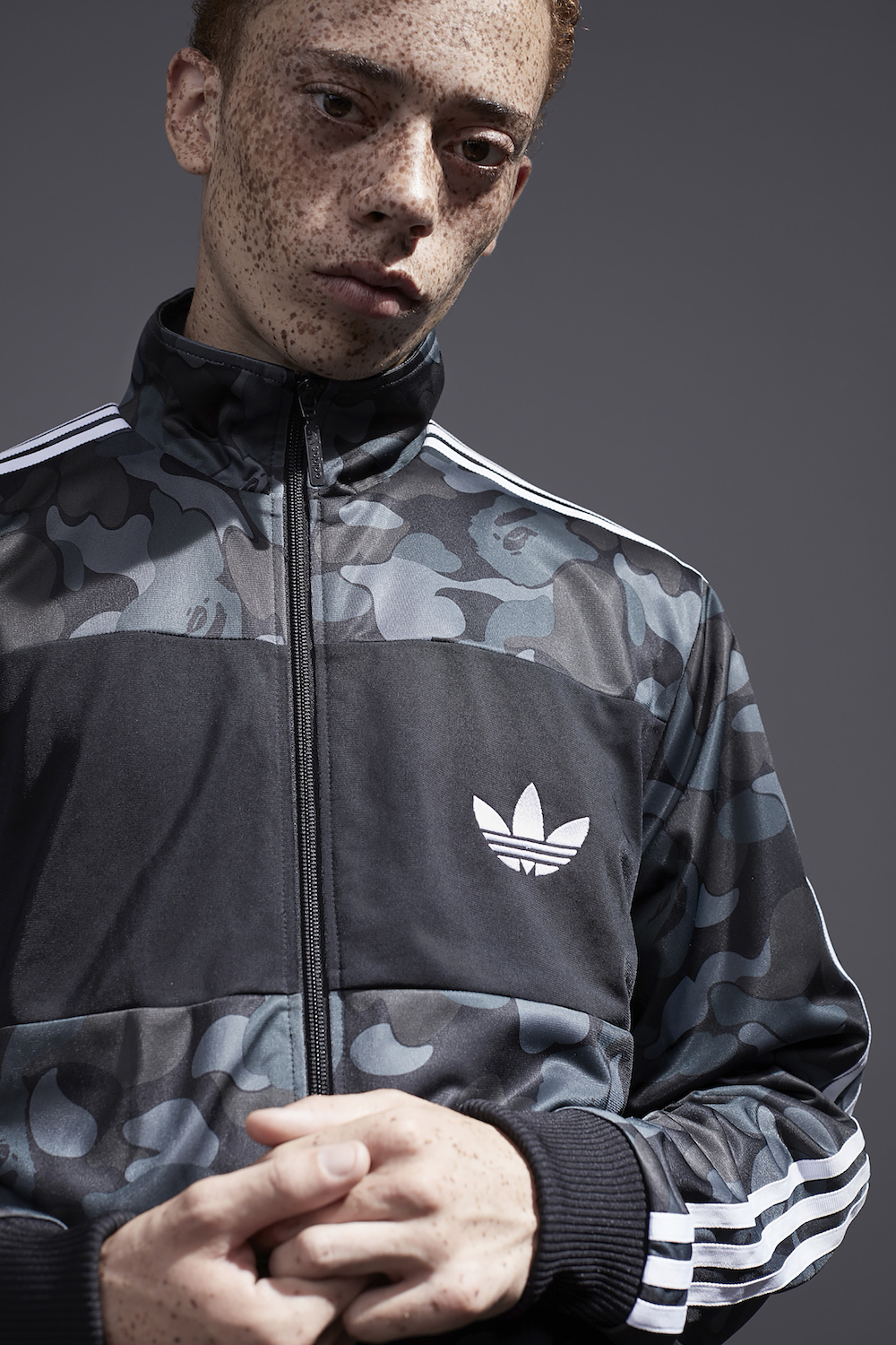 0916_adidas_originals_shot_01_bape_0424