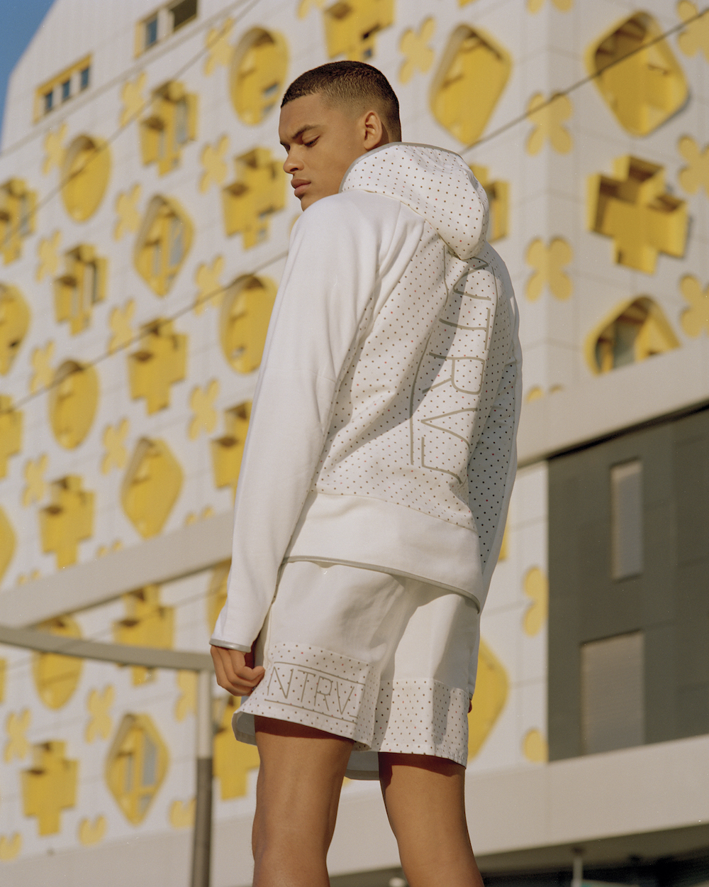 17SS_PR_SP_SELECT_Staple_Model_8