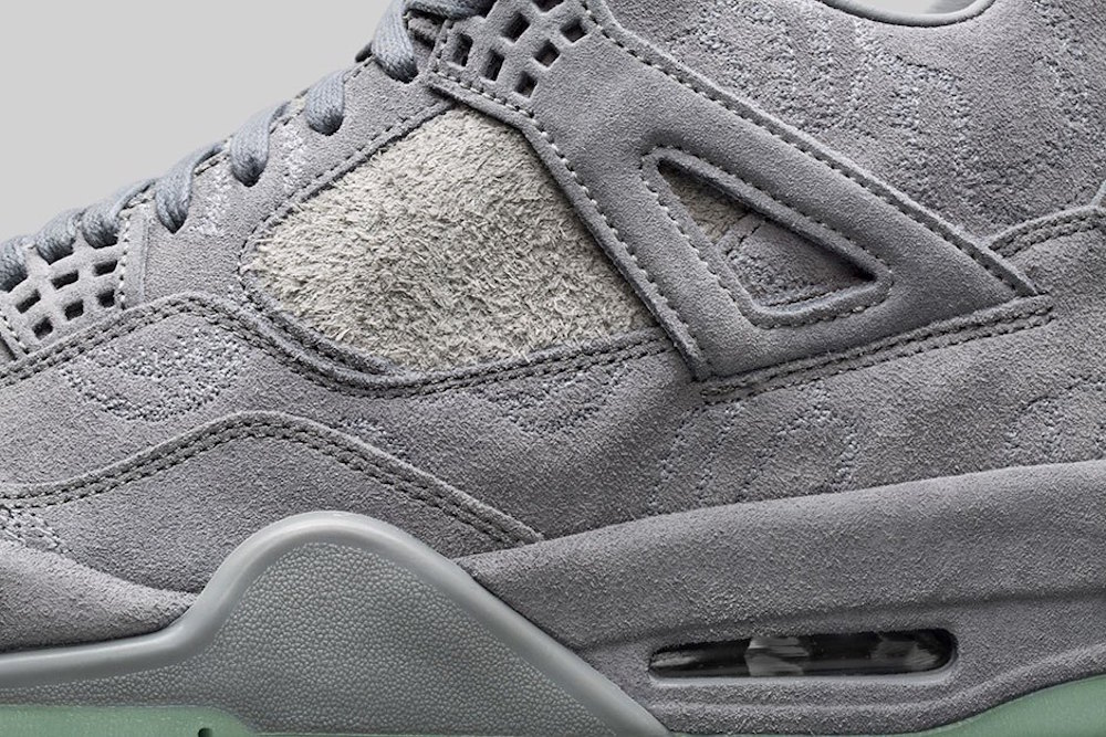 kaws-air-jordan-4-official-images-8