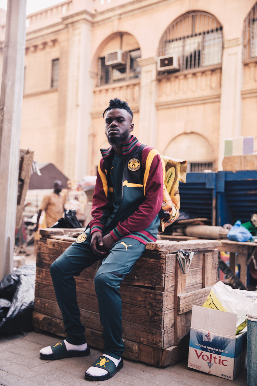 17AW_SP_Select_DailyPaper_Ghana_Model_17