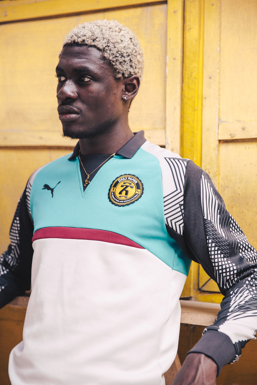 17AW_SP_Select_DailyPaper_Ghana_Model_20