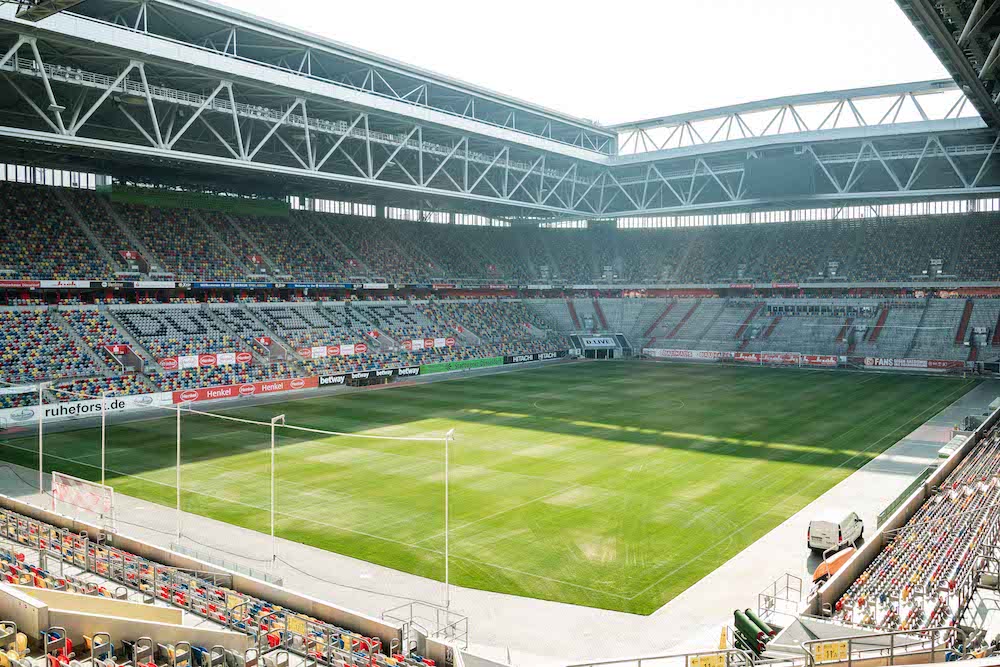 AFEW_x_Mizuno_x_Fortuna_Stadion_HighRes-2