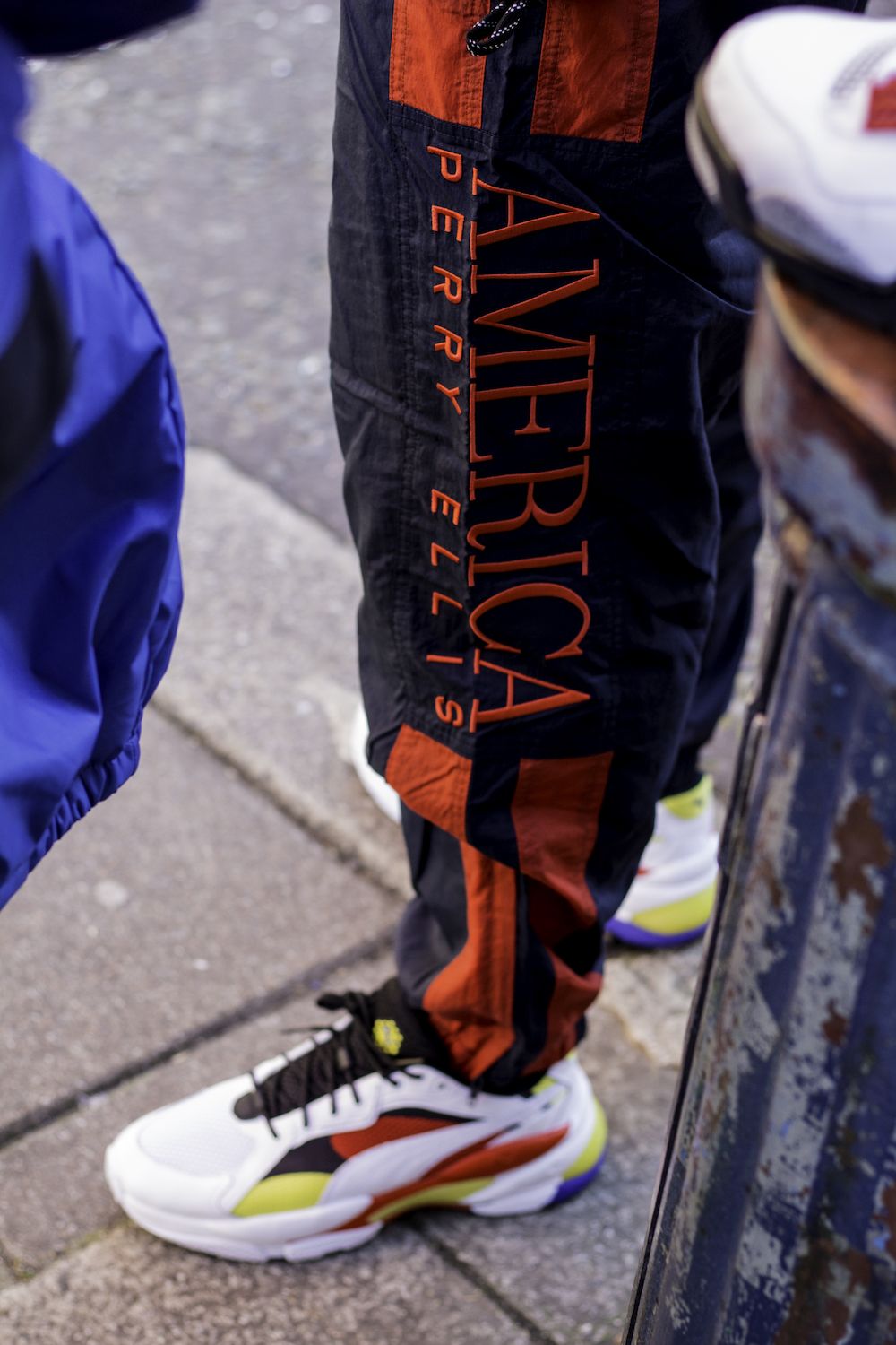 KOT_TWOTF_PERRYELLIS41