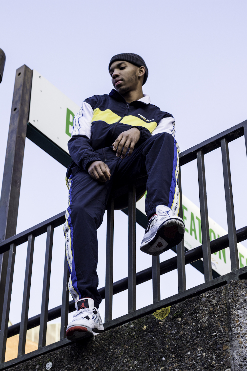 KOT_TWOTF_PERRYELLIS44