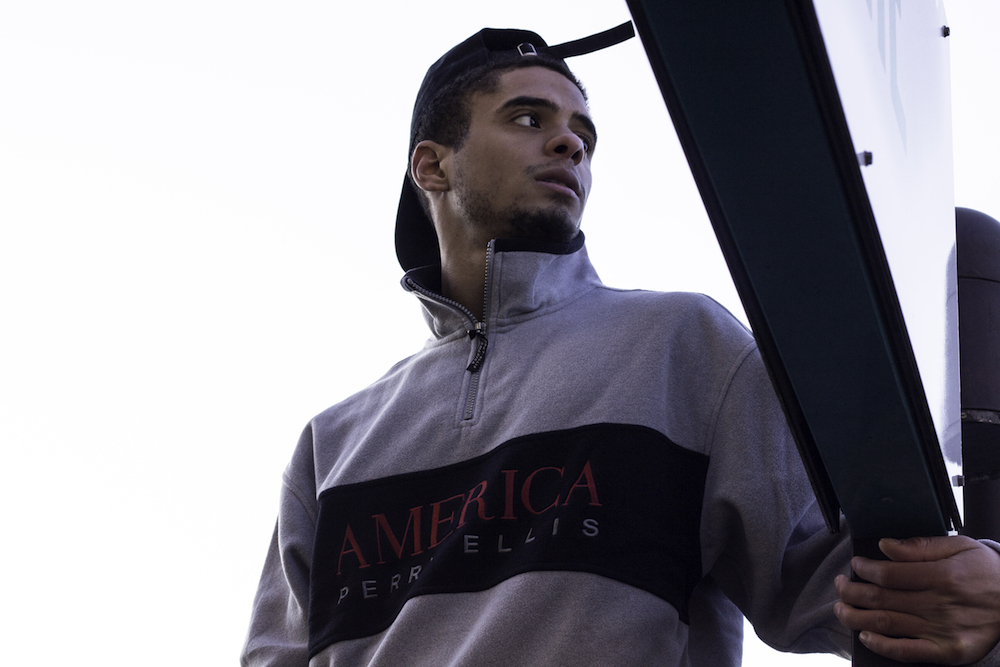 KOT_TWOTF_PERRYELLIS48